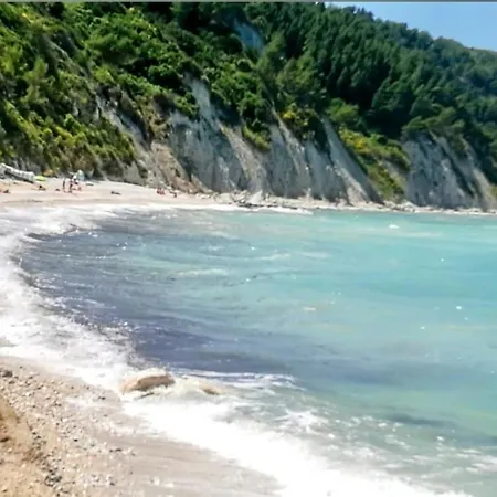 Il Soffio Del Conero 锡罗洛